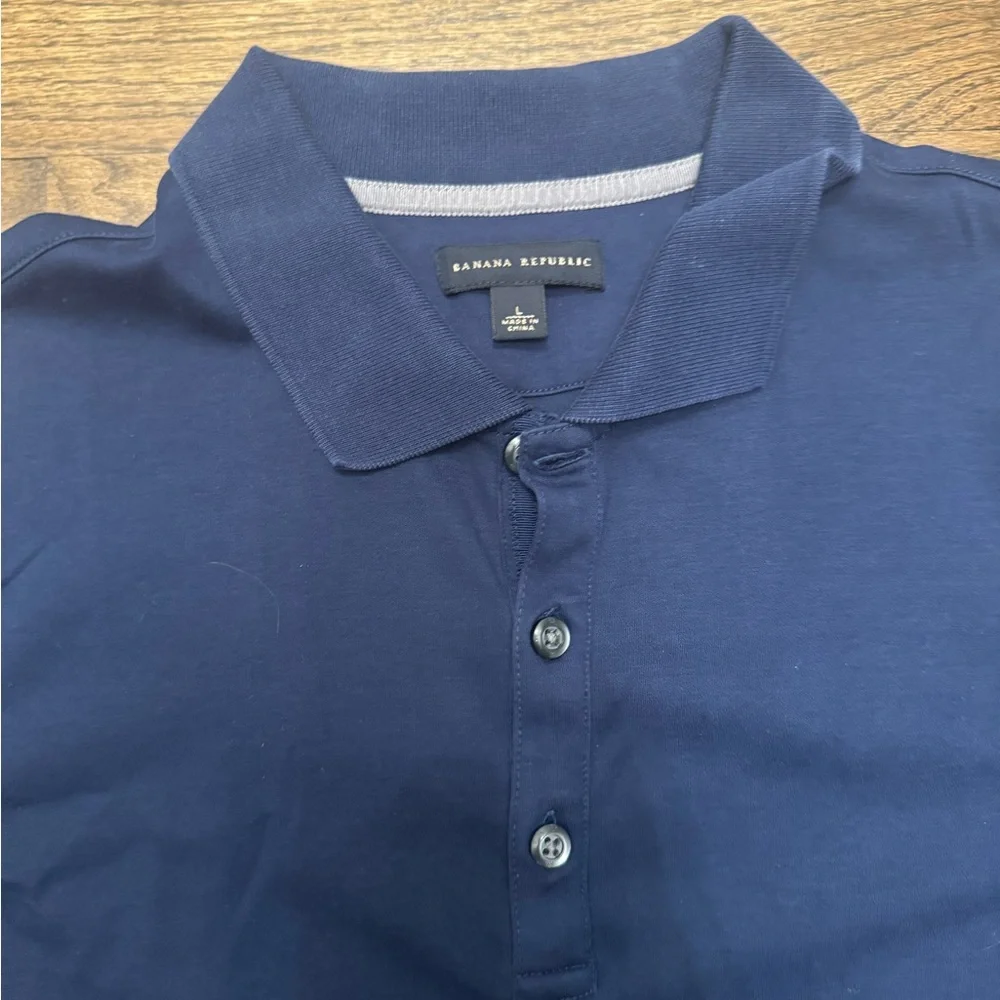 Banana Republic Men’s Classic Black and Blue Polo Shirts, Size Large